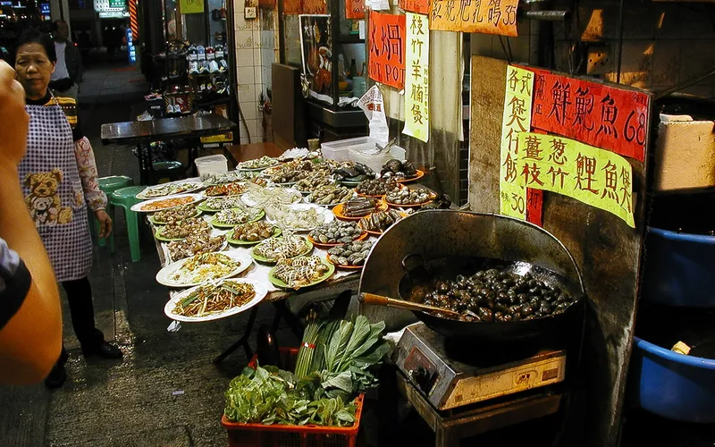 Streetside food stall in 2002