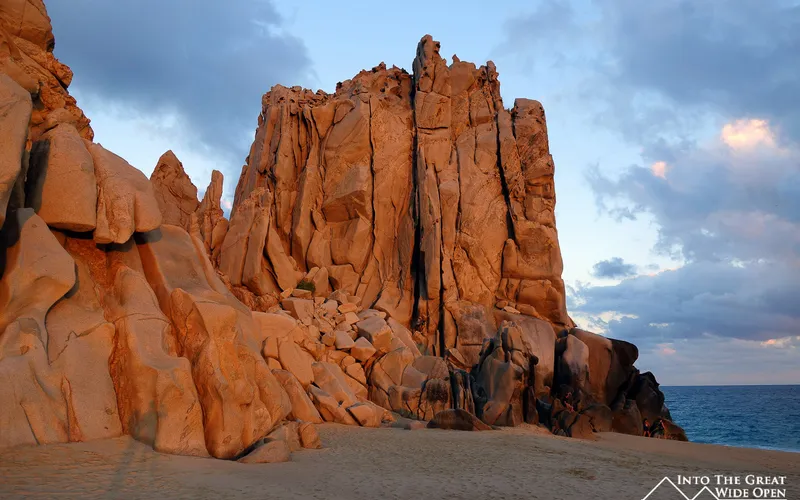 The rocks at sunset at Land's End in Cabo San Lucas