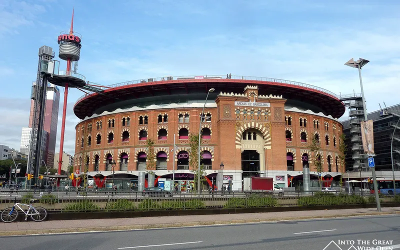 Old bullfighting arena, now a shopping mall