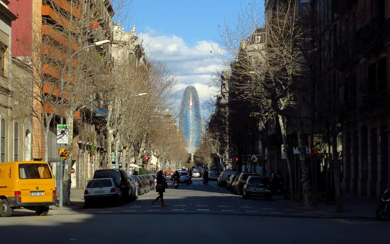 Torre Agbar in the distance