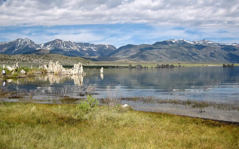 Mono Lake in the summer