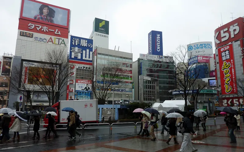 Main square near Shinjuku station