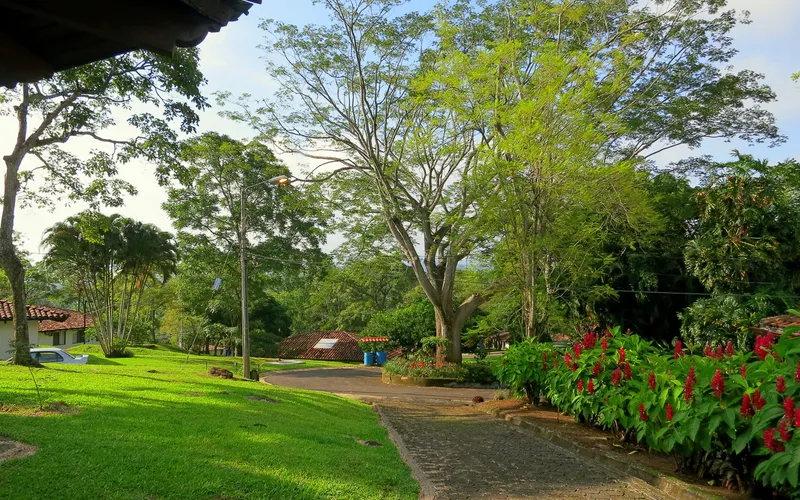 The green INCAE campus