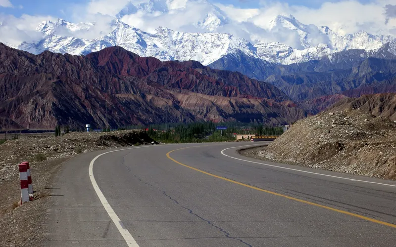 Heading south from Kashgar