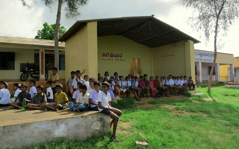 Children waiting at the school